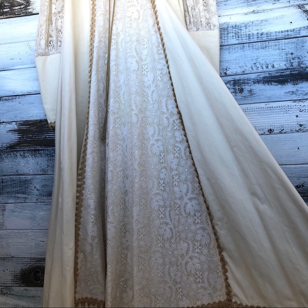 SOLD Gunne Sax Ivory Lace Gown (Updated) - Picture 7 of 14